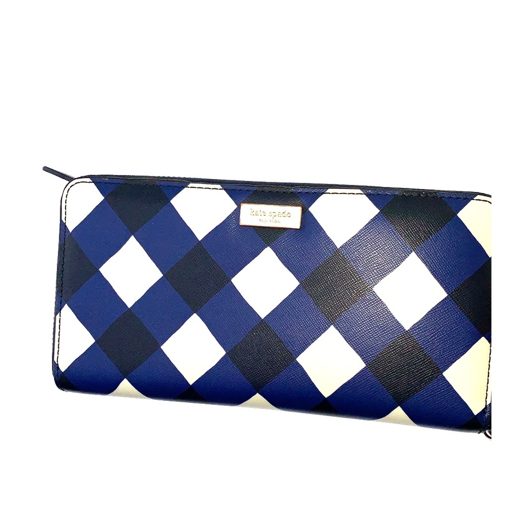 Kate Spade wallet.